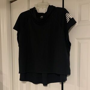 Black New Balance workout Top